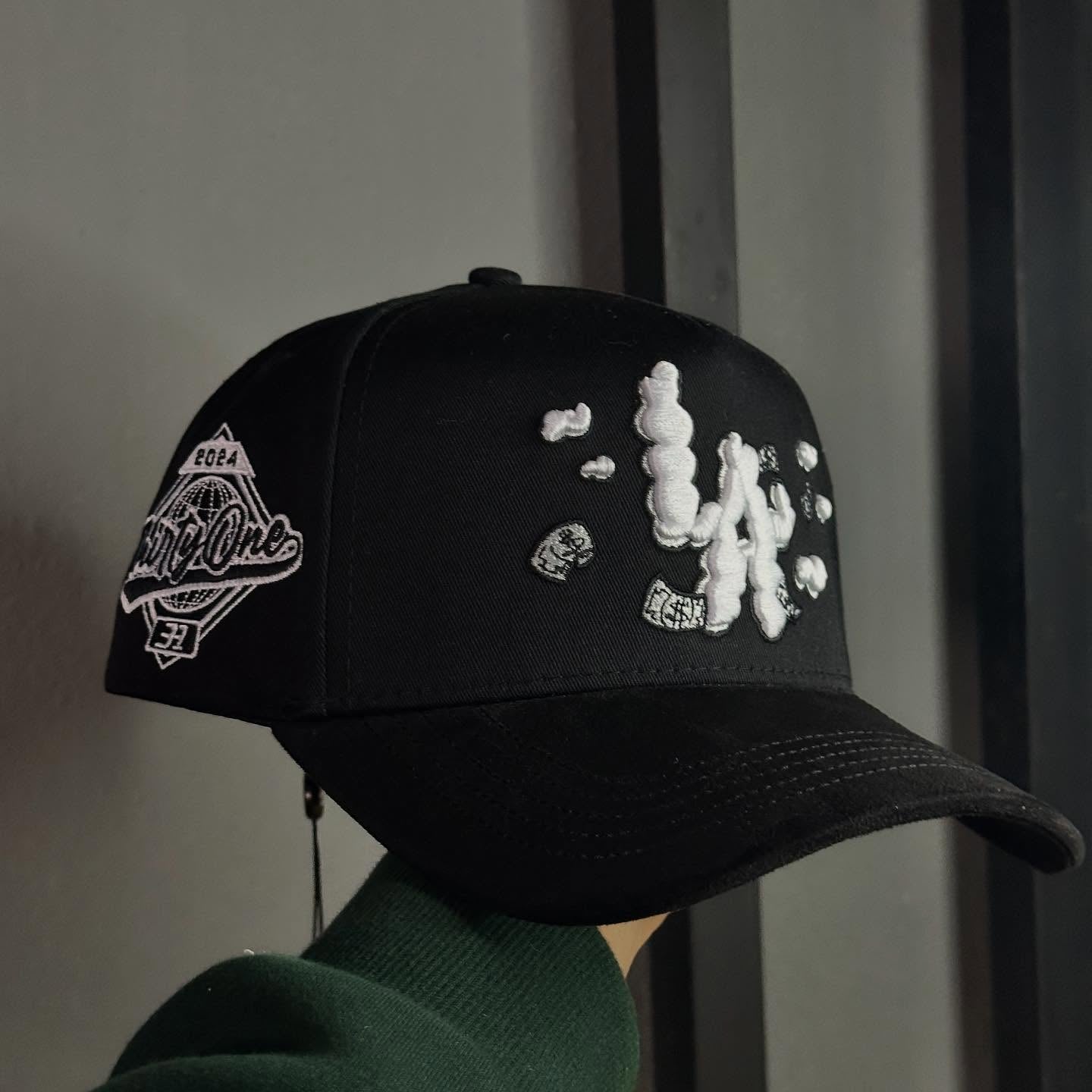 Major League Baseball - Los Angeles Dodgers - Dandy - with Pattern Embroidery Design - Black - Special Designed Baseball Cap - Integrated Chip Scanning Cap - Special Edition Adjustable Brim Baseball Cap