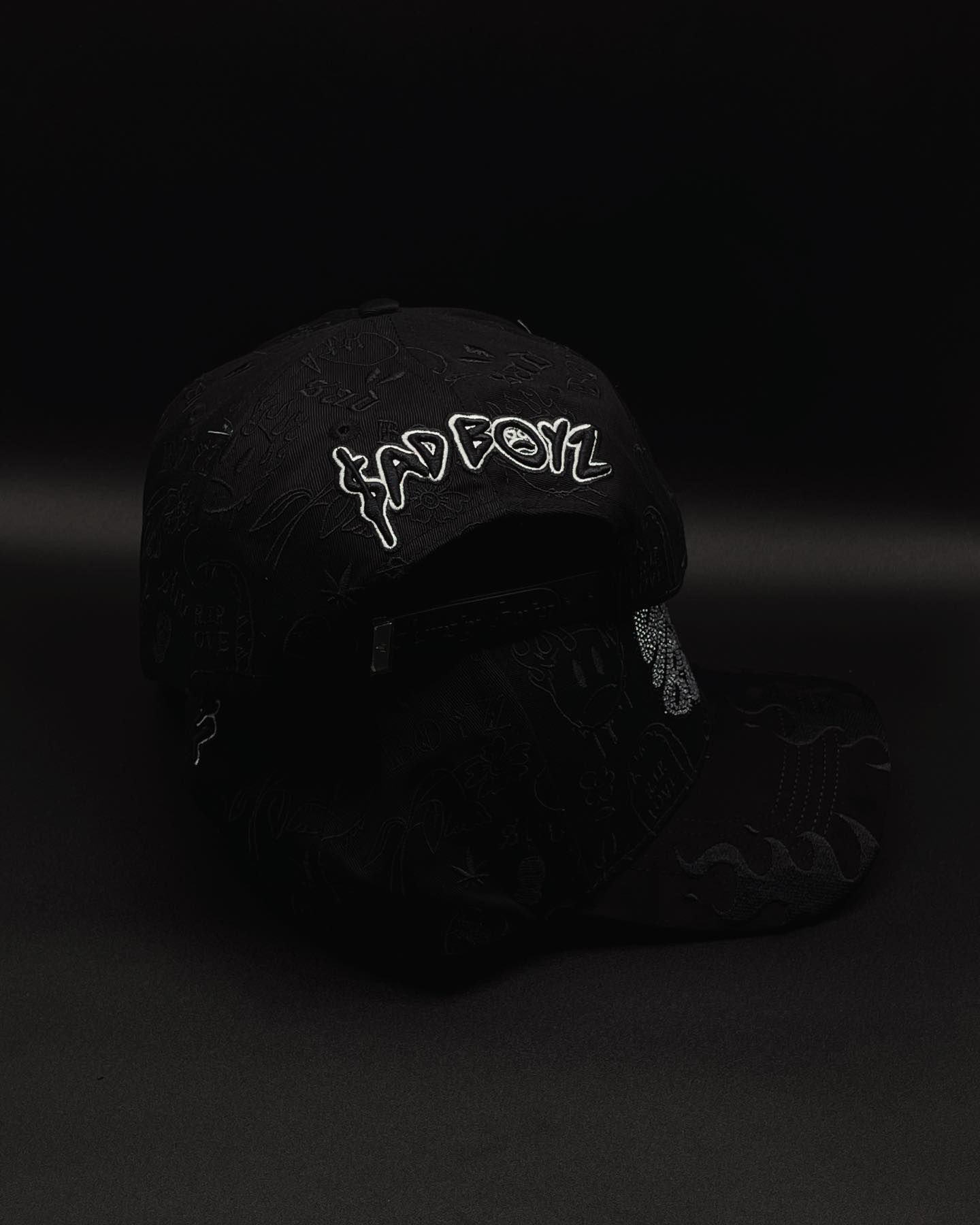 Dandy X Junior H "Ad Boyz" Hats - Black - A Specially Designed Hat with Worn-out Style. A Hat with Integrated NFC Scanning Function. A Special Adjustable Brim Baseball Cap