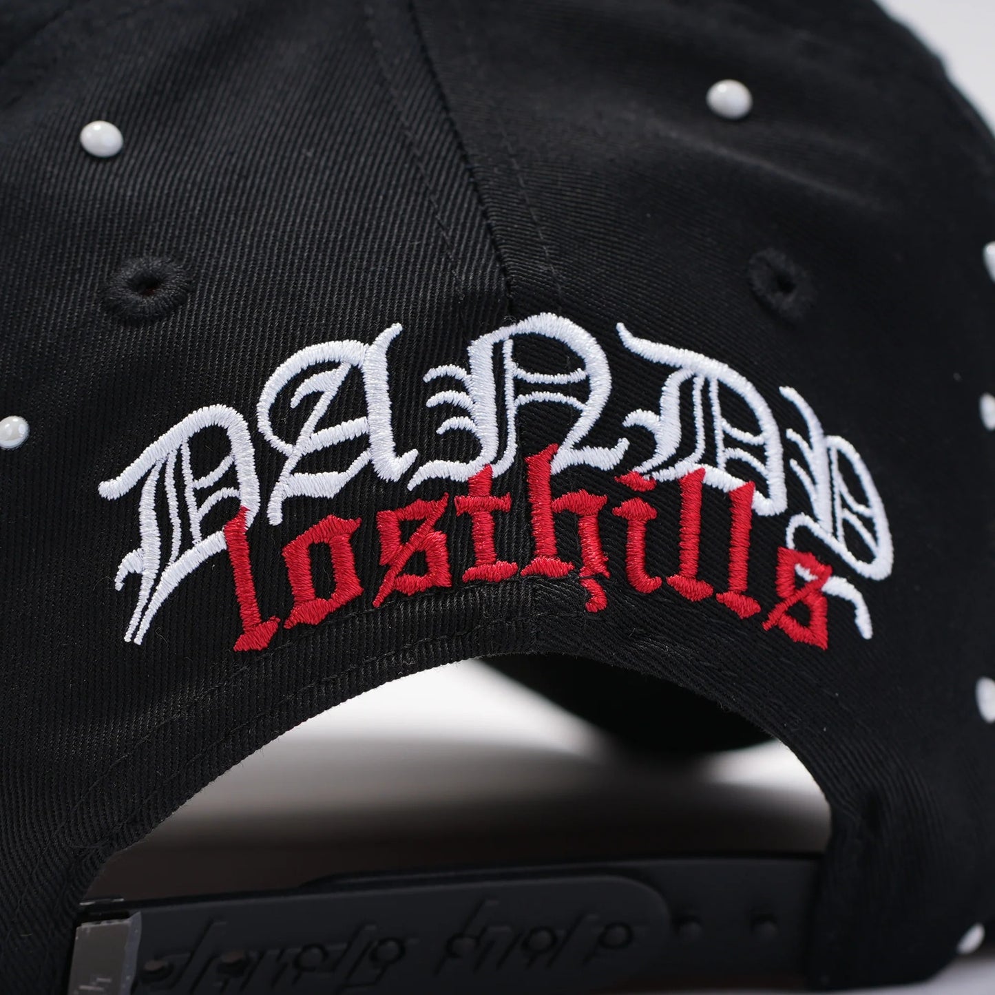 Major League Baseball of The United States - Gorra Lost Dandy Hats Original - Black - A Specially Designed Hat with Worn-out Style, Featuring An Integrated NFC Scanning Function, and A Special Adjustable Brim Baseball Cap