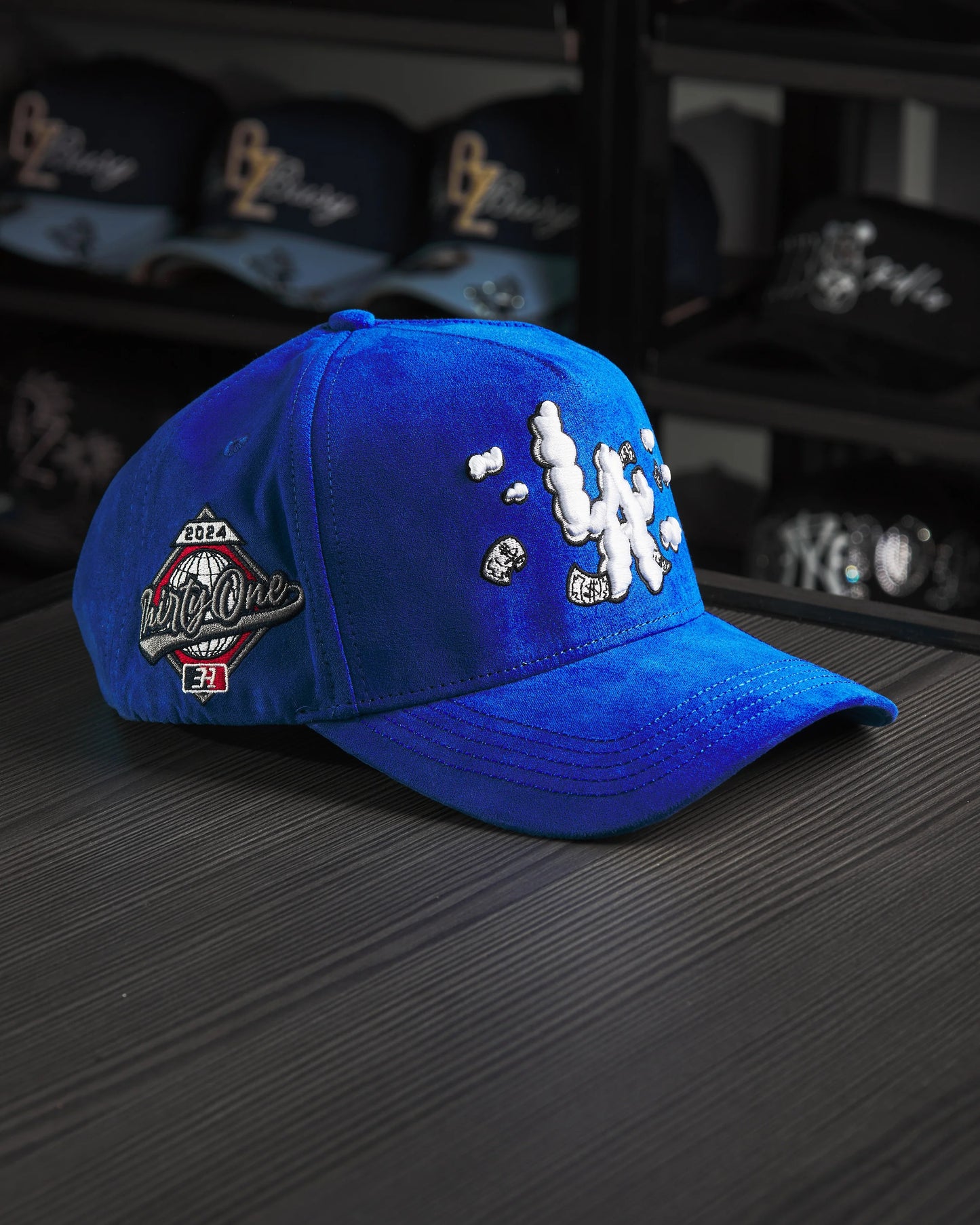 Los Angeles Dodgers of The Major League Baseball in The United States - Cloud-patterned Hat, Powerful Uniform, Specially Designed Worn-out Style Hat, Hat with Integrated NFC Scanning Function, Special Adjustable Brim Baseball Cap