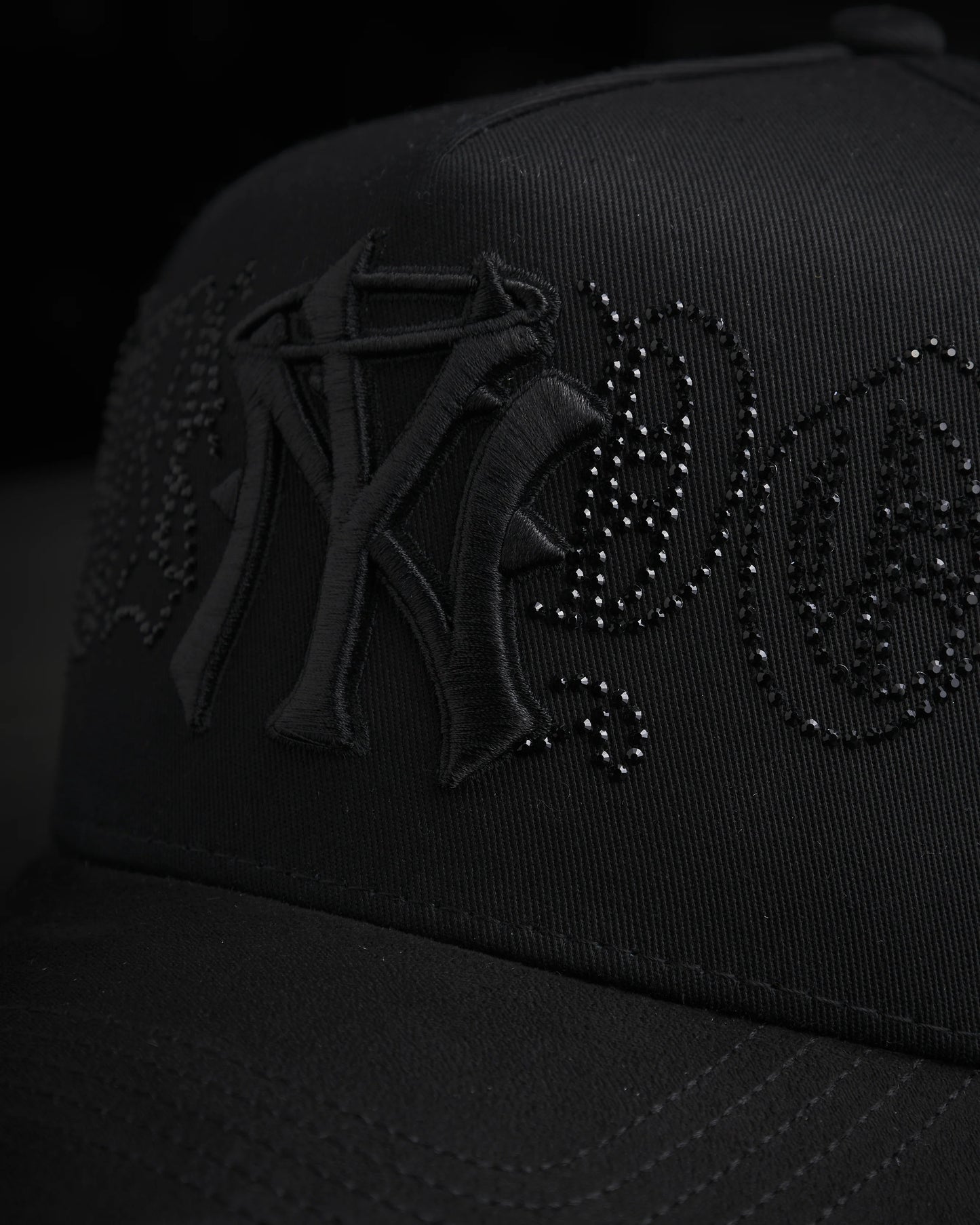 Tailoring - _New York Black Crystal Style