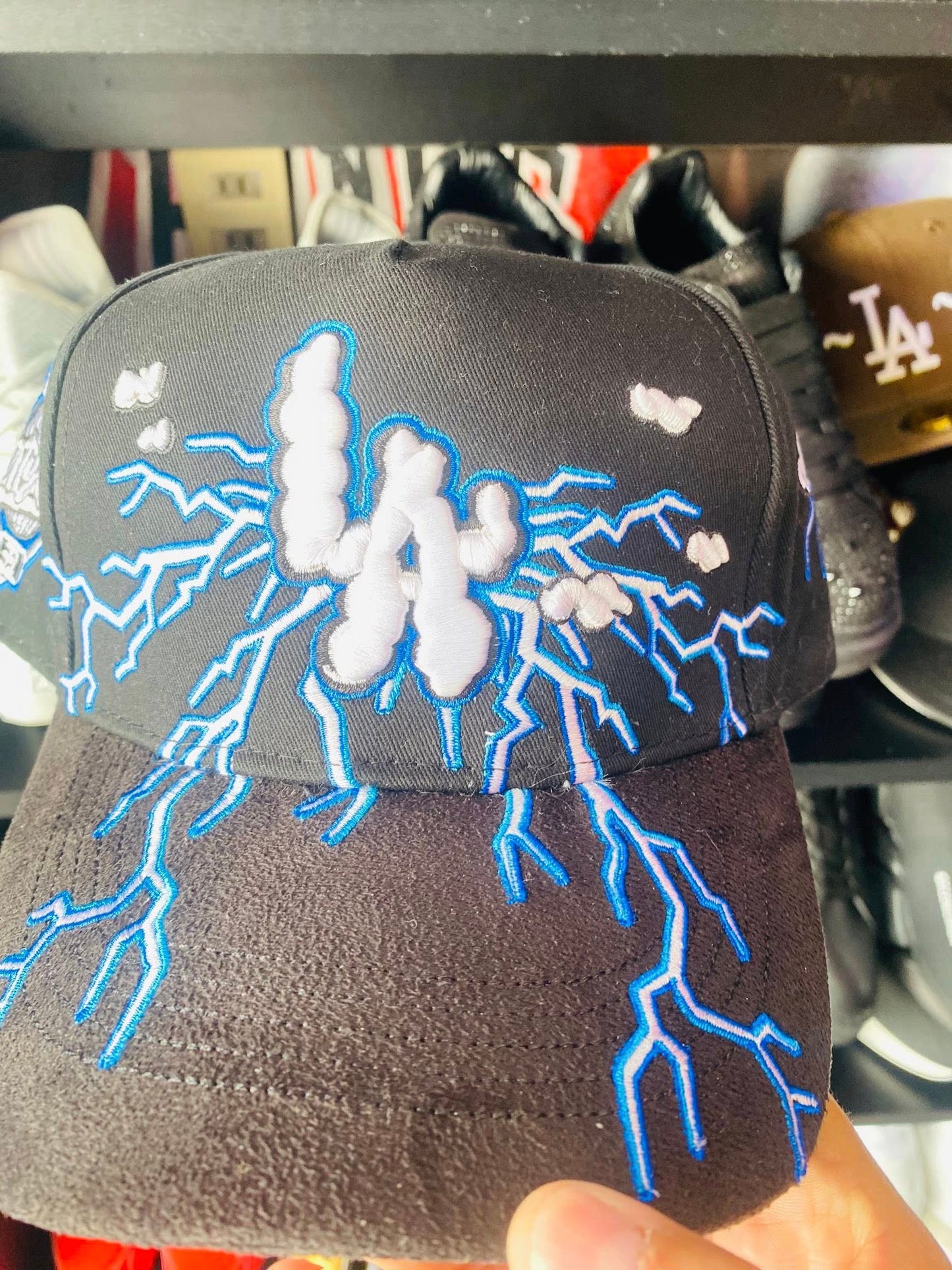 Major League Baseball in The United States - Los Angeles Dodgers - Dandy - with Lightning Embroidery Design - Black - Special Designed Baseball Cap - Integrated Chip Scanning Cap - Special Edition Adjustable Brim Baseball Cap