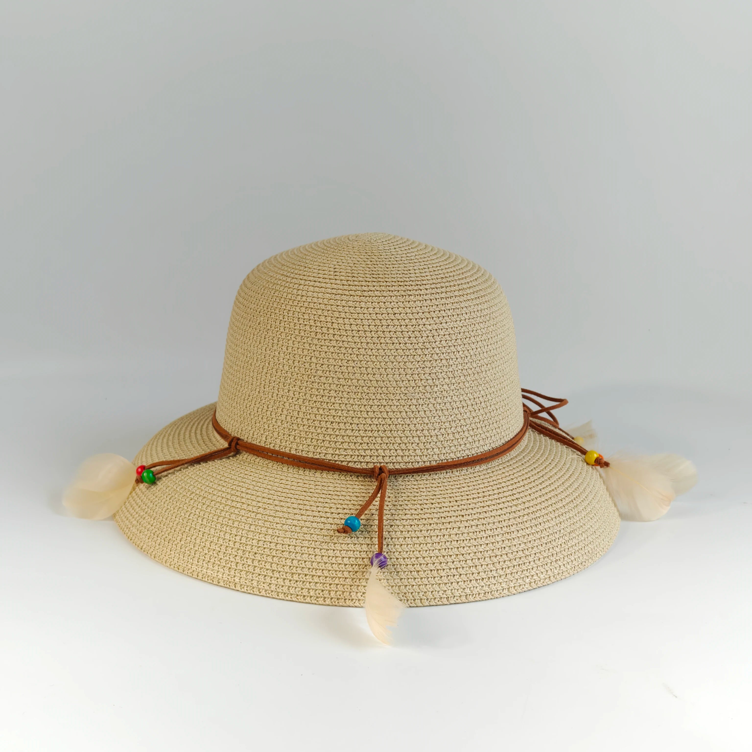 Bohemian Feather Straw Hat Women Summer Handwoven Beach Sunshade Cap Ethnic Beaded String Fedora Wide Brim Breathable Sun Hats
