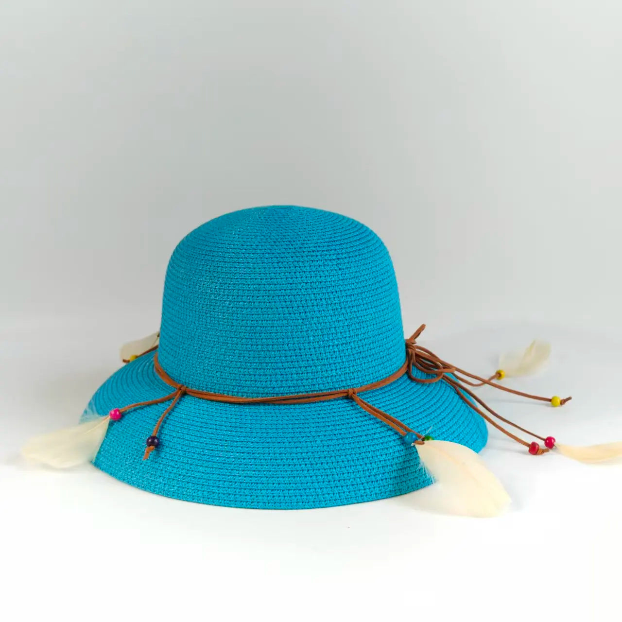 Bohemian Feather Straw Hat Women Summer Handwoven Beach Sunshade Cap Ethnic Beaded String Fedora Wide Brim Breathable Sun Hats