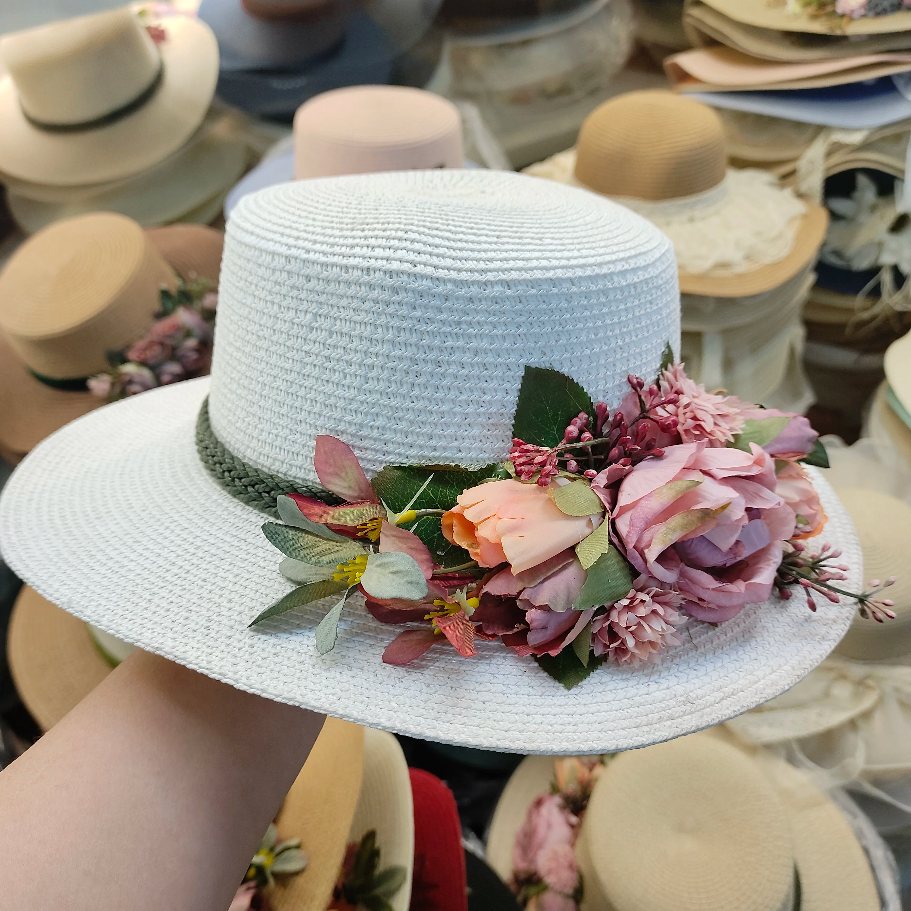 flower hat sunscreen women's flat hat beach hat Barrel cap sun hat spring summer outdoor breathable sunshade straw hat wholesale