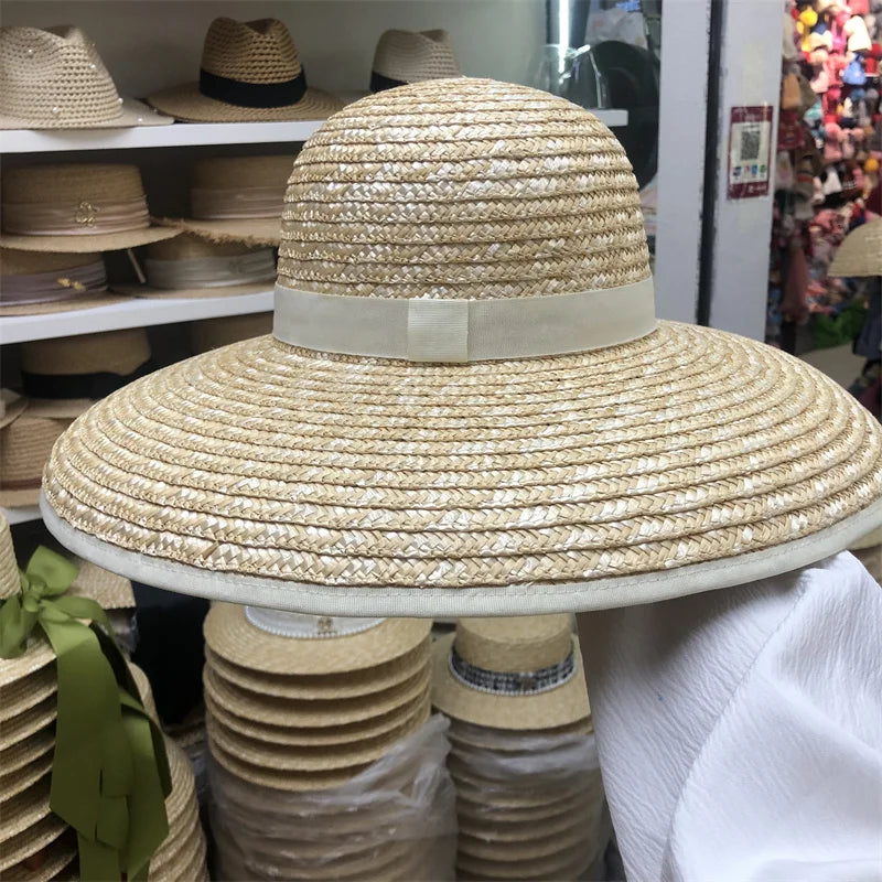 Ladies Sun Fedora Hats Hepburn hat Shiny Straw Hat European American Retro Gold Braided Female Sunshade Flat Sequins Hat