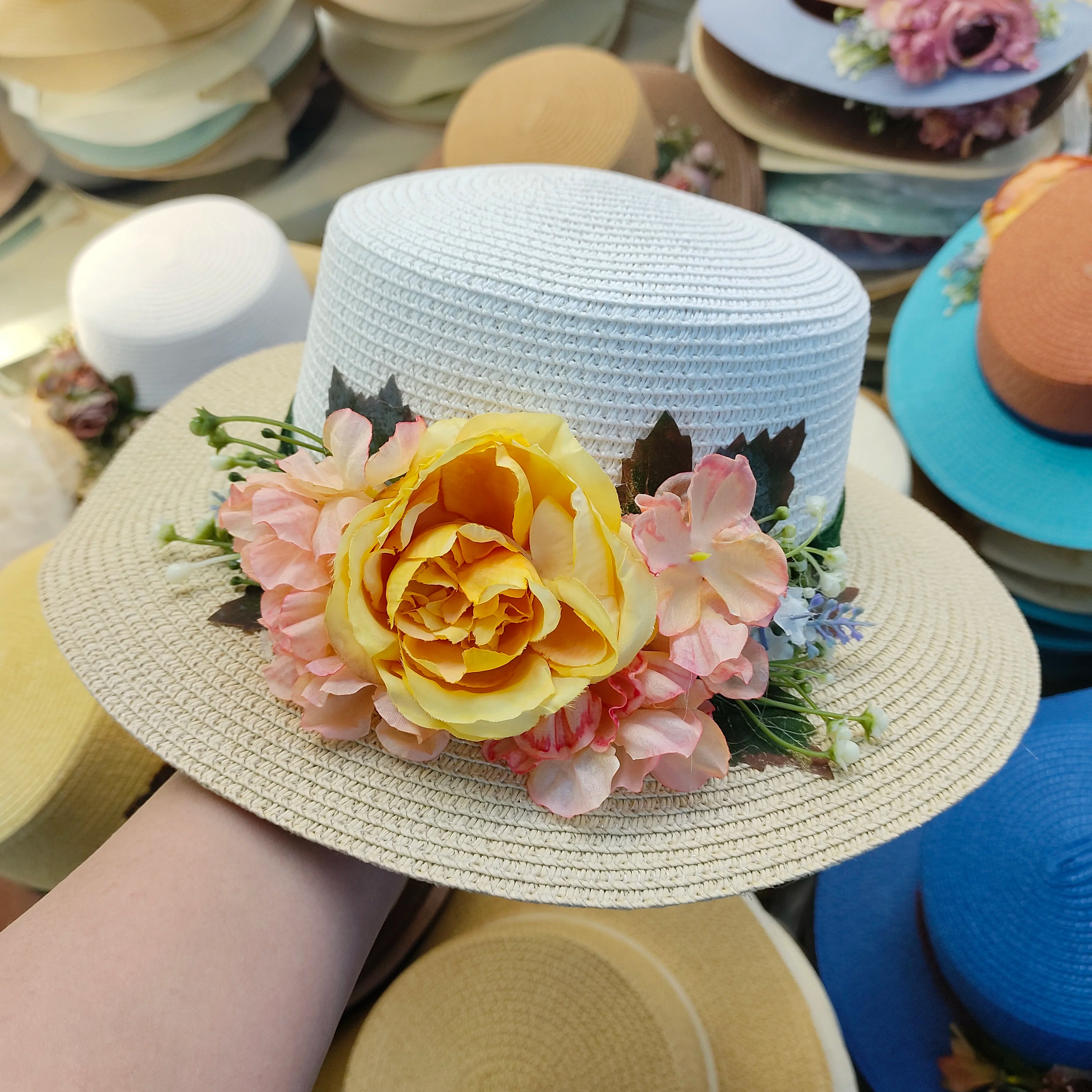 flower hat sunscreen women's flat hat beach hat Barrel cap sun hat spring summer outdoor breathable sunshade straw hat wholesale