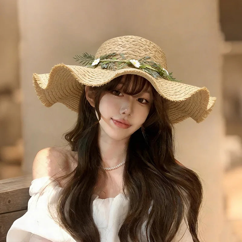 Women's Summer Rustic Daisy Wreath Straw Hat – Versatile Wide-Brimmed Sun Hat for Outings and Holidays