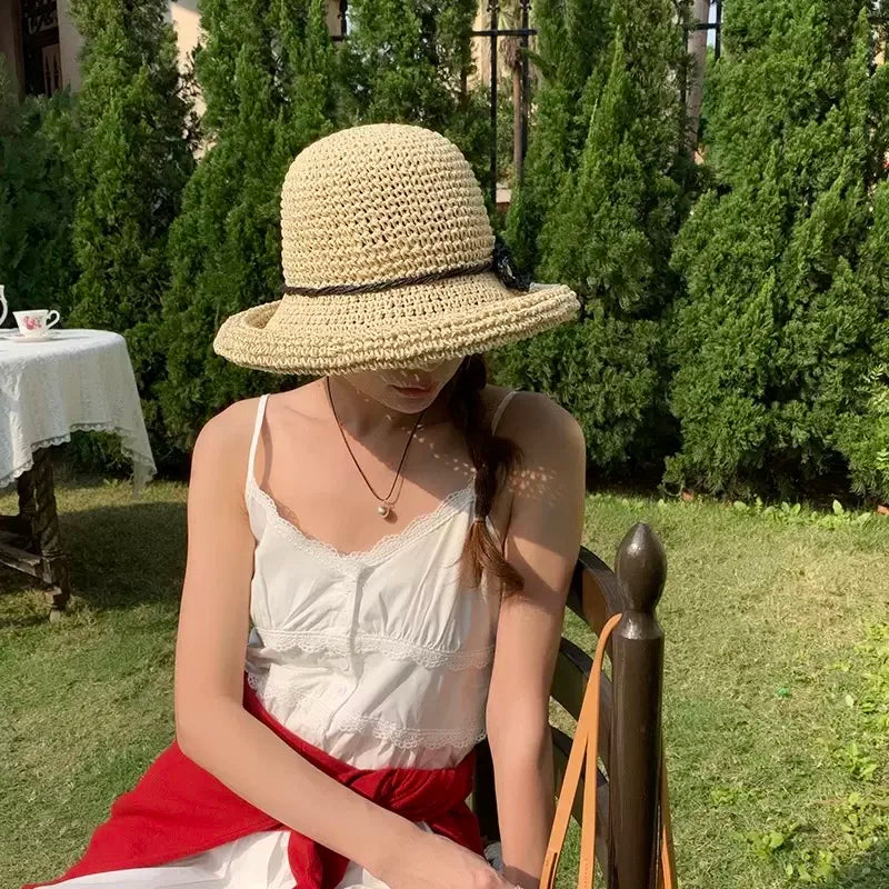 2025 new flower hand-hooked rolled-up foldable straw hat women's Korean style, versatile, small fresh breathable sunshade fisher