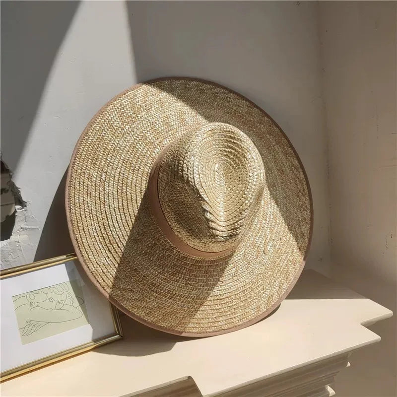 Ladies Sun Fedora Hats Hepburn hat Shiny Straw Hat European American Retro Gold Braided Female Sunshade Flat Sequins Hat