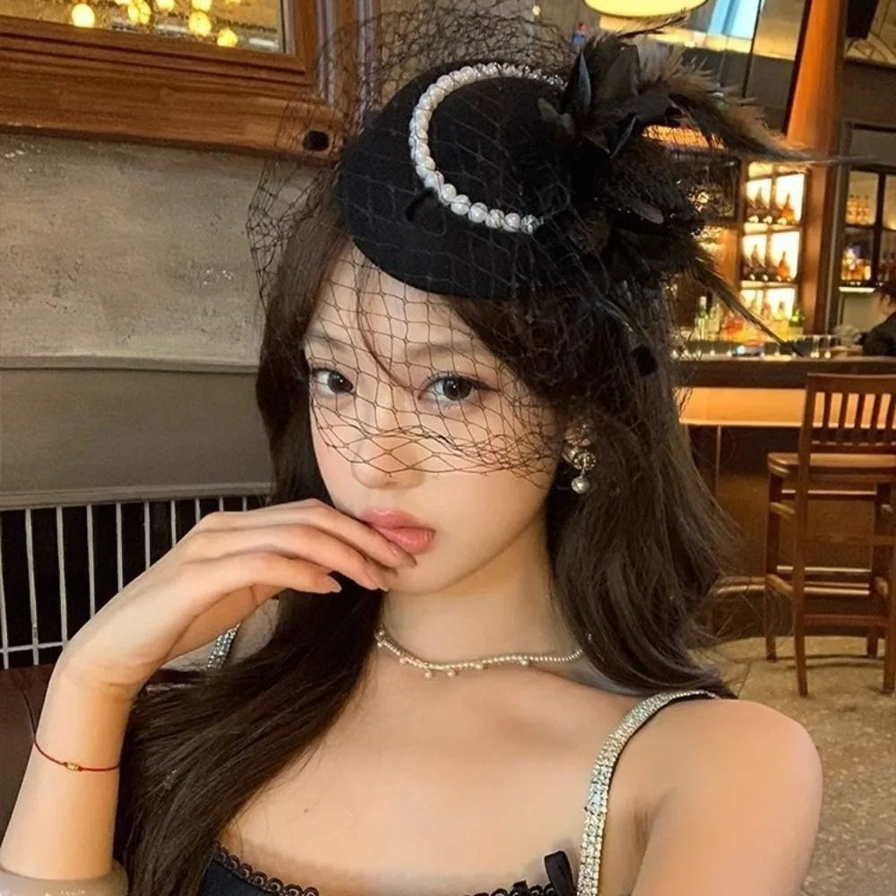 New Elegant Bridal Headwear Vintage Mesh Wedding Veil Hat Temperament Pearl Flower Fascinators Hat For Women