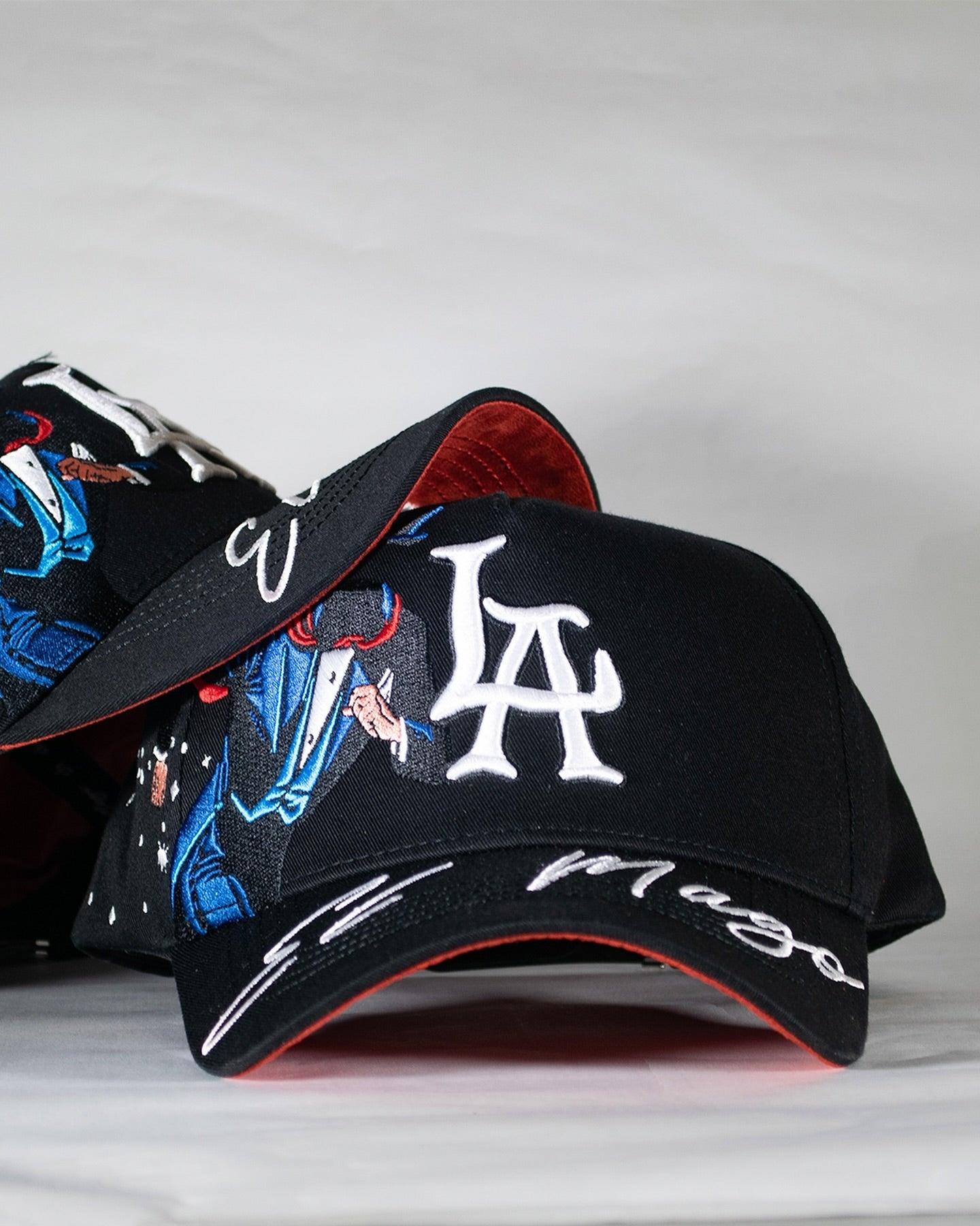 Major League Baseball of The United States - Los Angeles Dodgers - Dandy - "The Magician" Hats - Black - A Specially Designed Hat with Worn-out Style and Integrated NFC Scanning Function - Special Edition Adjustable Brim Baseball Cap