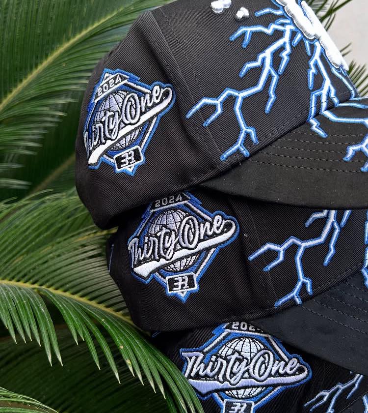 Major League Baseball in The United States - Los Angeles Dodgers - Dandy - with Lightning Embroidery Design - Black - Special Designed Baseball Cap - Integrated Chip Scanning Cap - Special Edition Adjustable Brim Baseball Cap