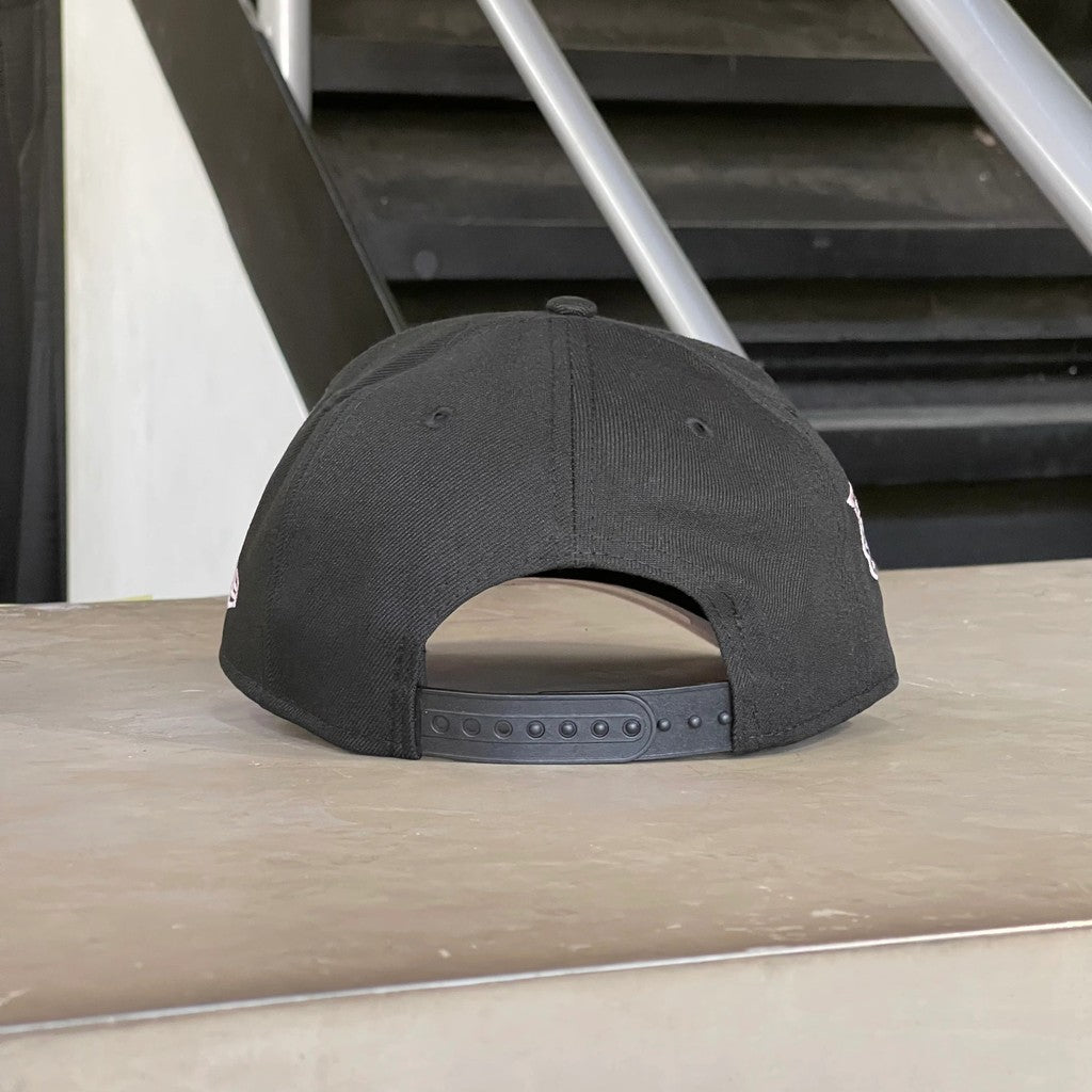Major League Baseball New York Yankees 2000 World Series Murakami Flowers Edition A-Frame Adjustable Snapback Caps