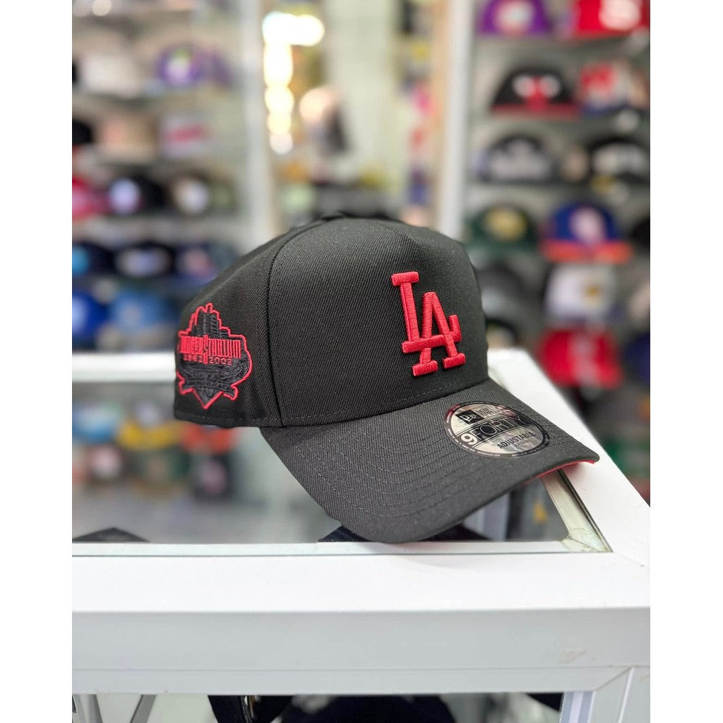 Major League Baseball Los Angeles Dodgers Black &Red Black Uv Red A-Frame Adjustable Snapback Cap Hip-Hop Curved Brimmed Baseball Cap