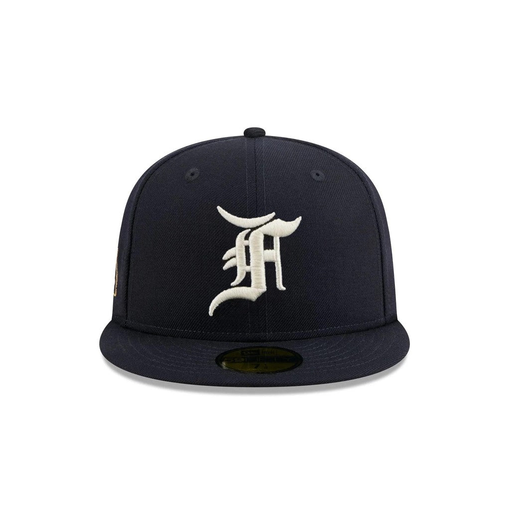 Major League Baseball New York Yankees Fear of God Essentials Black Fitted Hat Competition Commemorative Edition Non-adjustable Baseball Cap