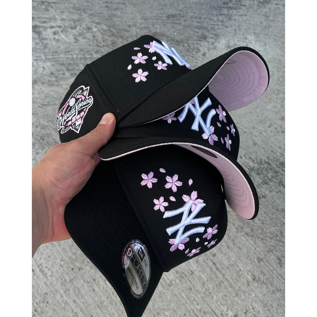 Major League Baseball New York Yankees World Series 2000 Cherry Blossom Black Pink Edition A-Frame Adjustable Snapback Caps